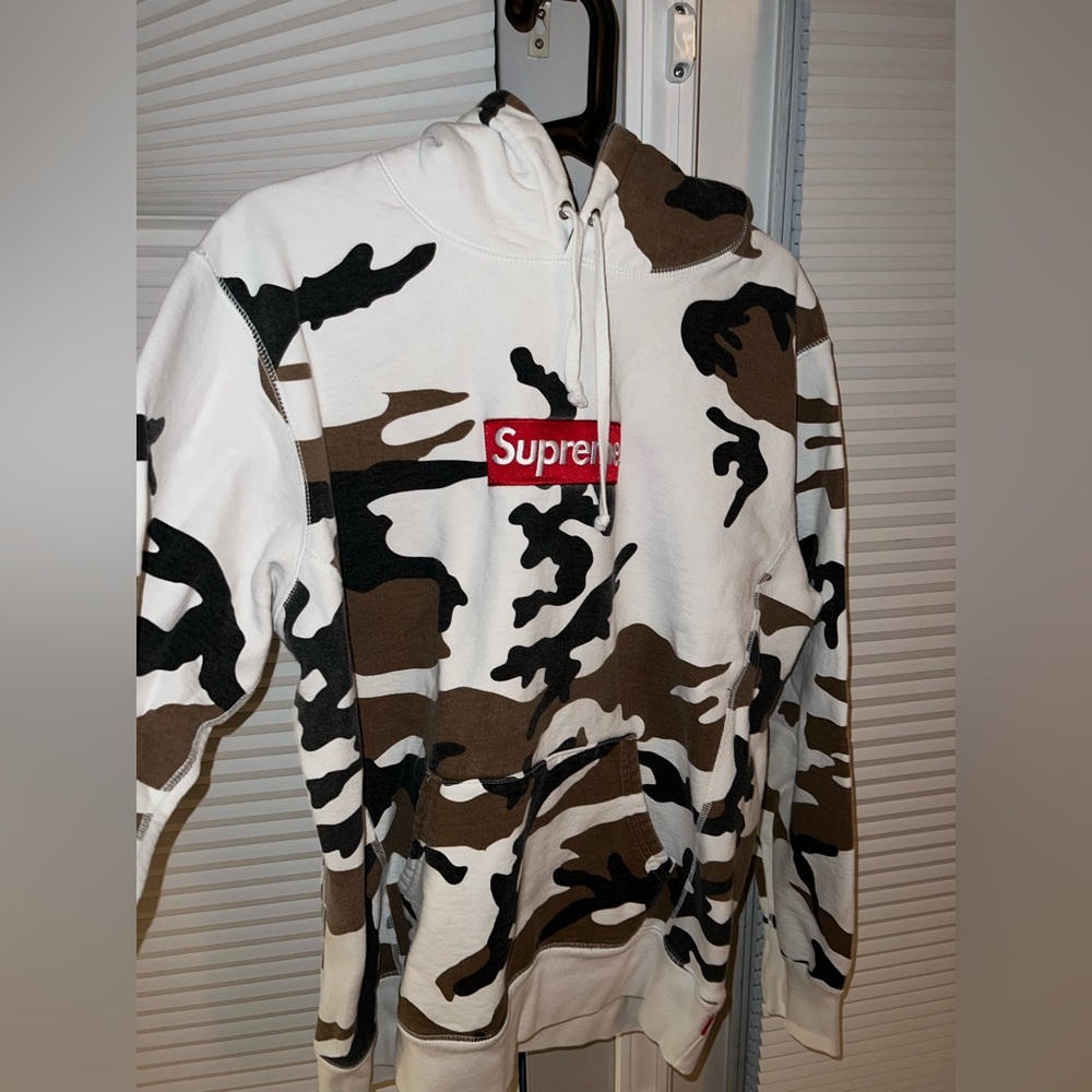 Supreme camo hoodie